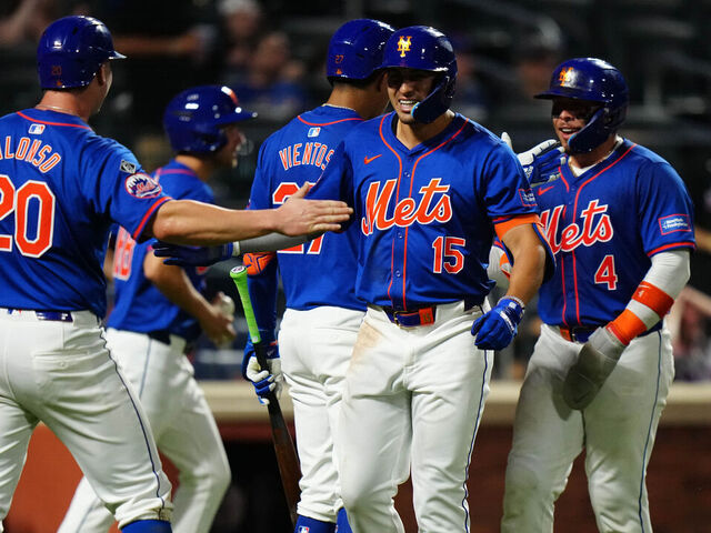 Mets Dominate Yankees 12-2, Sweep Subway Series with 7 Home Runs - Seasports
