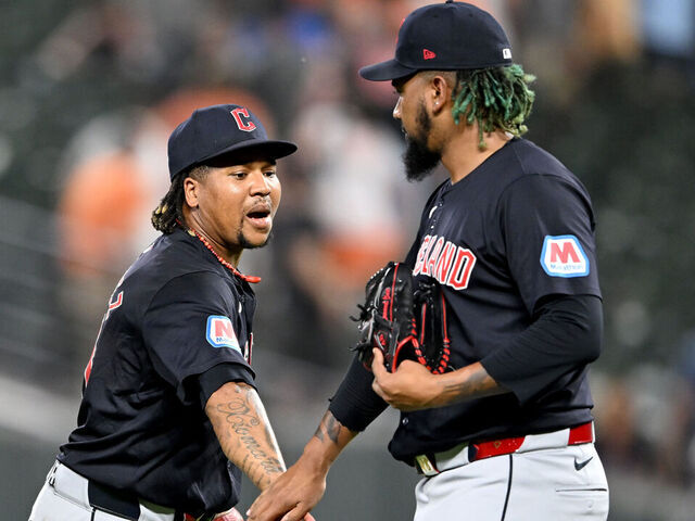 Guardians Extend Win Streak to 7 with 10-8 Victory Over Orioles - Seasports