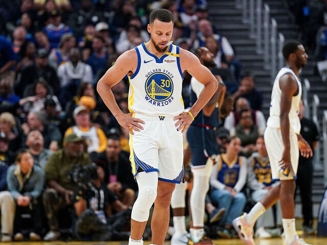Curry to Miss Two Games with Ankle Injury - Seasports